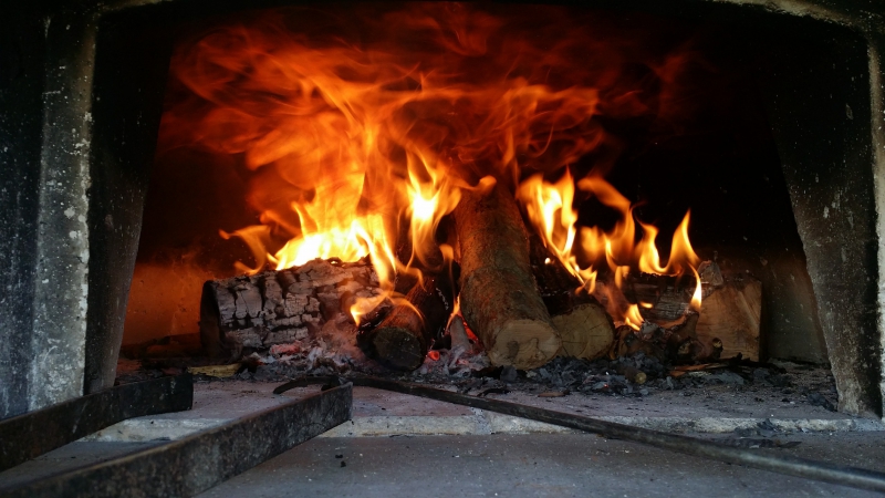 pizzeria-LE CASTELLET-min_wood-fired-oven-1960099